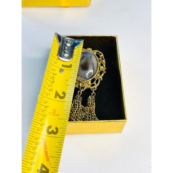 Vintage Gold Filigree Brooch With Agate-Style Stone & Dangling Chains Ornate Des - Picture 6 of 7